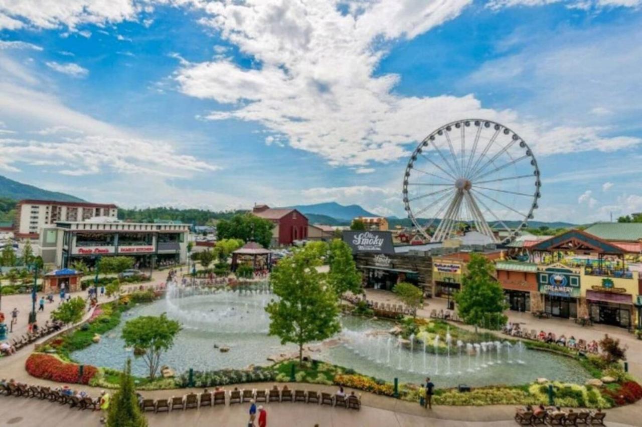 Gt307 Romantic Condo Downtown Gatlinburg & Pool Exteriör bild