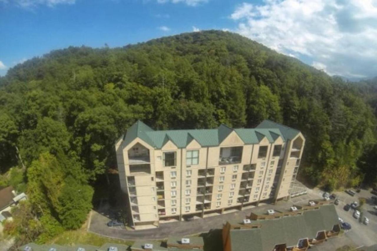 Gt307 Romantic Condo Downtown Gatlinburg & Pool Exteriör bild